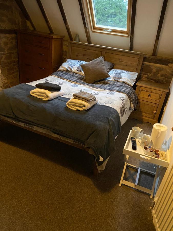 Crosskeys Inn Guest Rooms In Wye Valley Goodrich 外观 照片