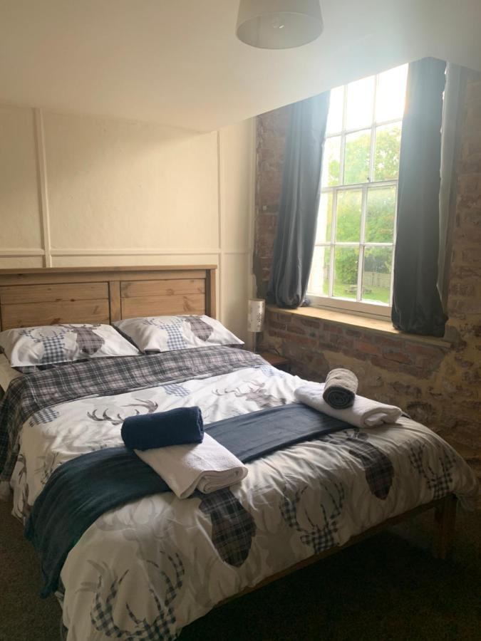 Crosskeys Inn Guest Rooms In Wye Valley Goodrich 外观 照片